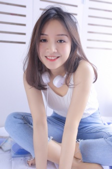 给我播放片高清MV观看